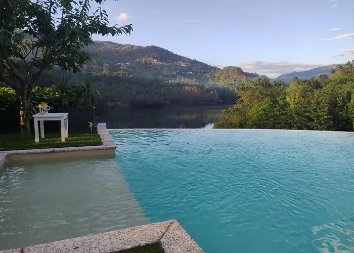 Eira House - Quinta De Fundevila