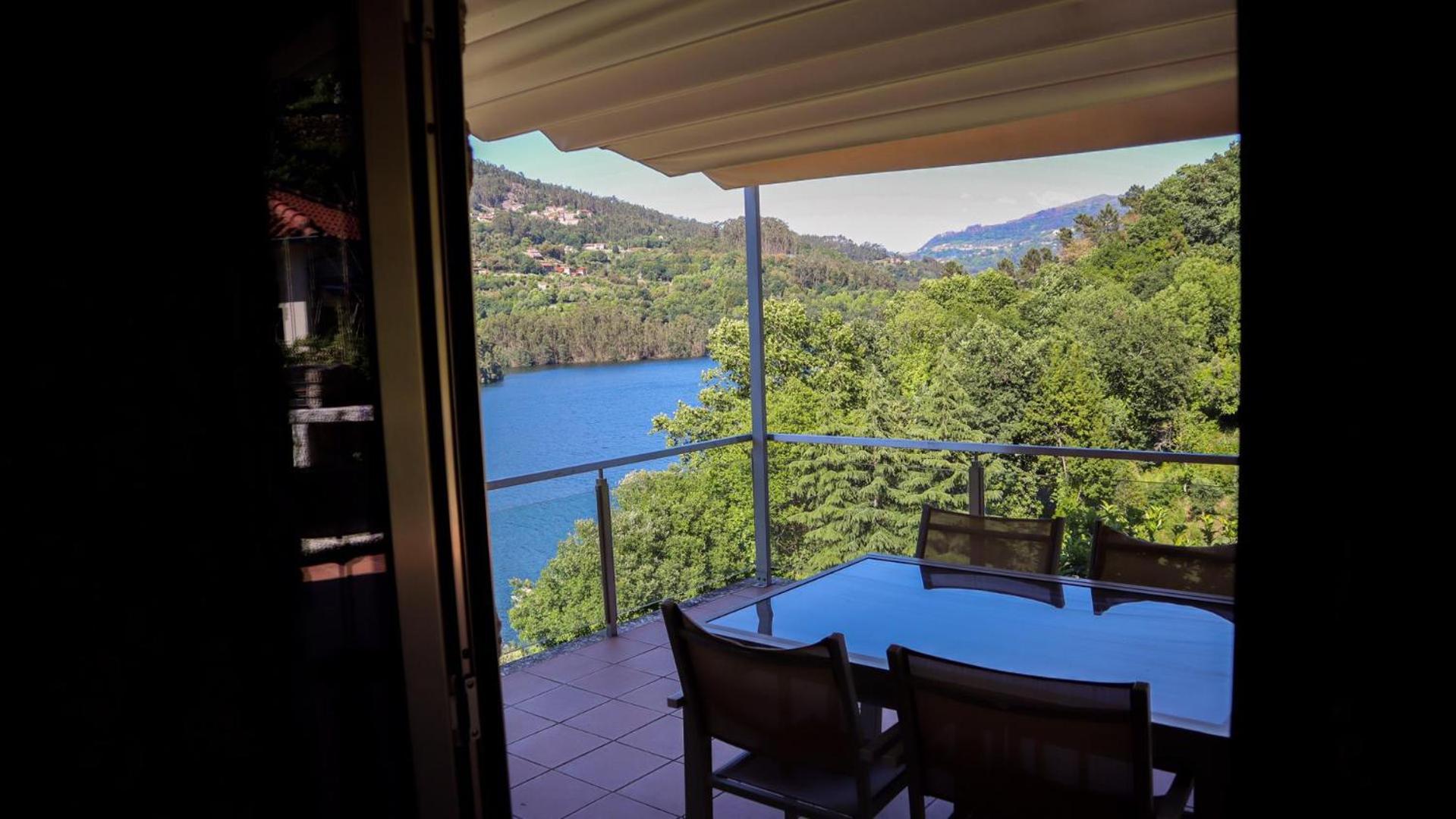 Eira House - Quinta De Fundevila Vieira do Minho