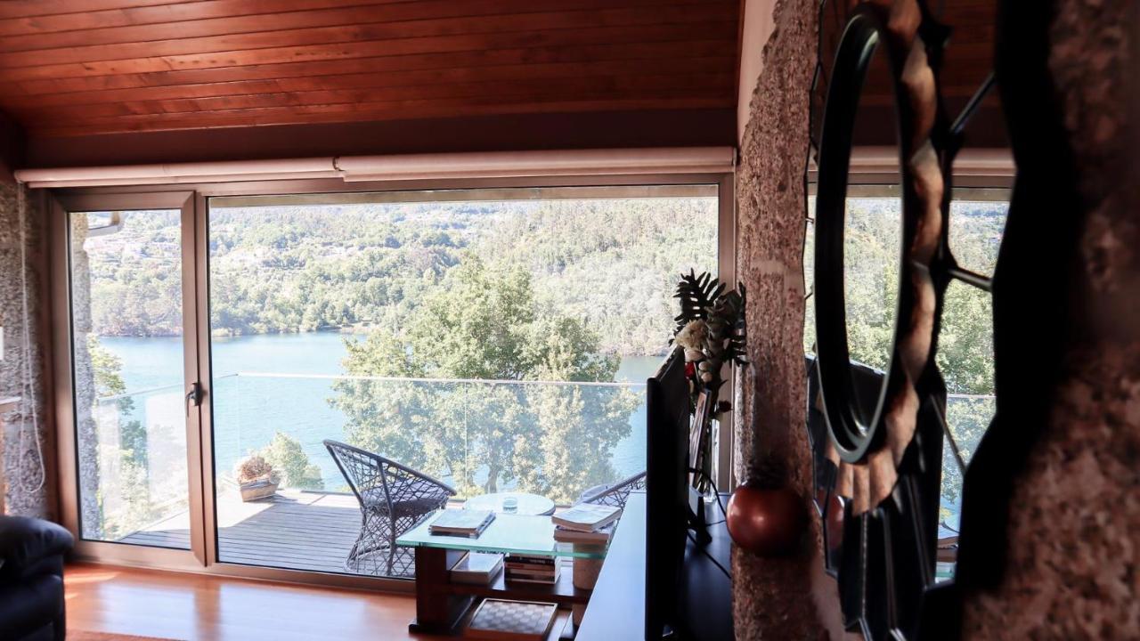 Eira House - Quinta De Fundevila Holiday home *
